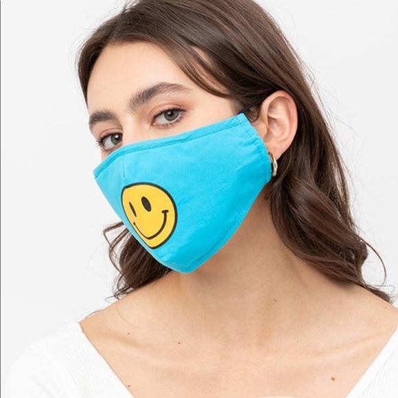🆑 Blue Smile Face Mask Built In Filter & Nose Bar - Picture 10 of 11
